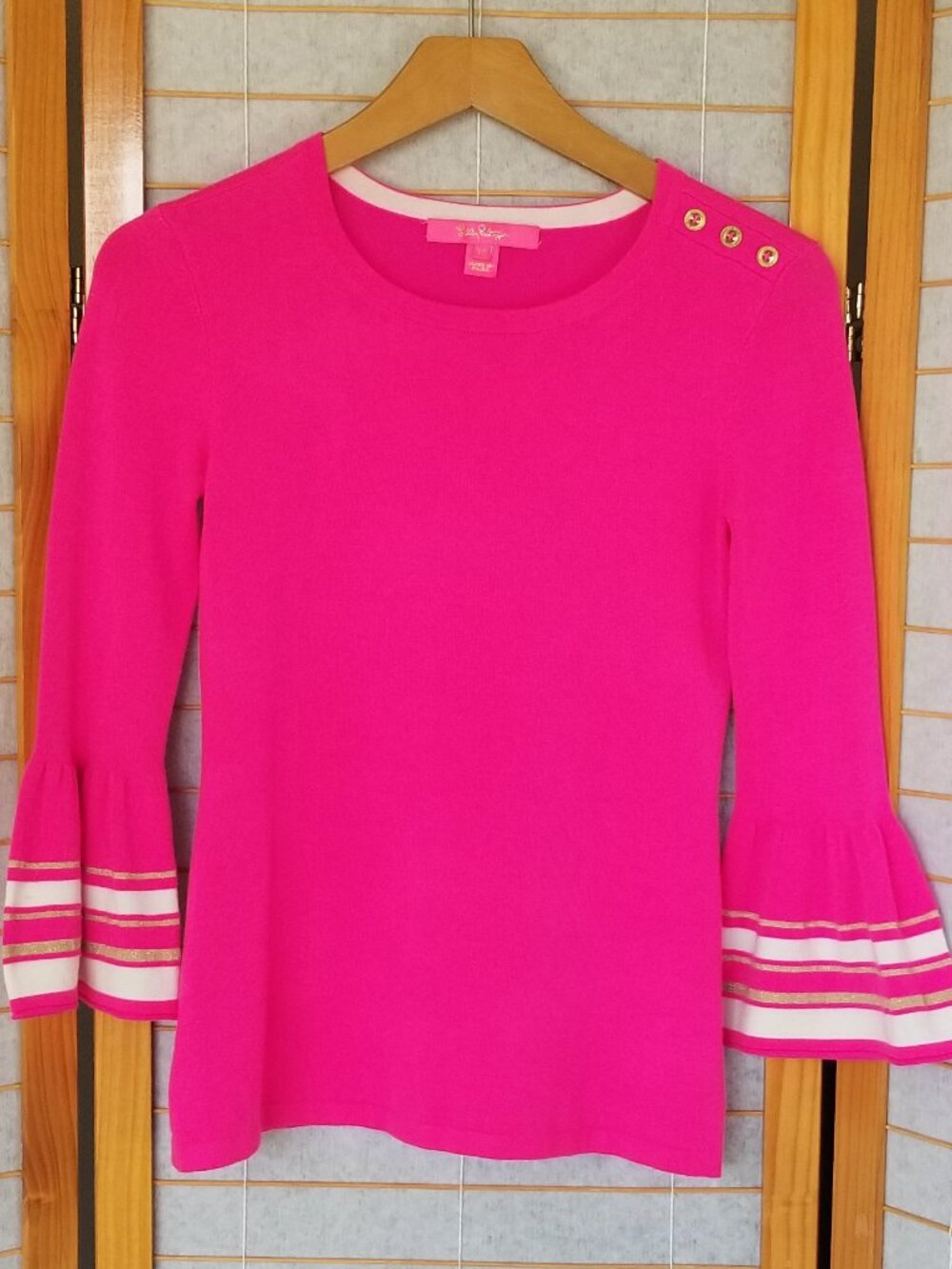 Lilly Pulitzer Callee Sweater Bright Pink Flared Sleeve Size XS